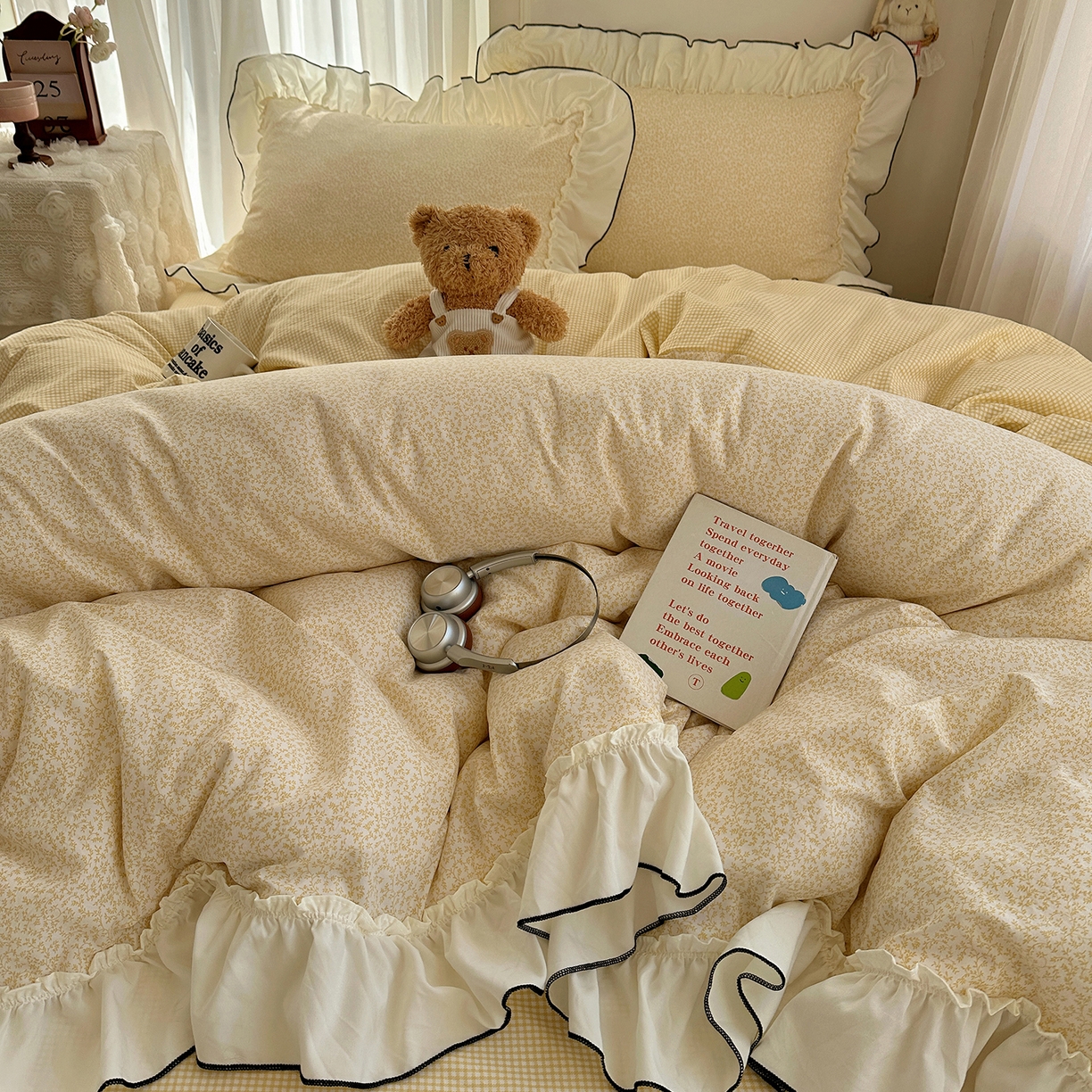 91家纺网 家纺一手货源 找家纺 初夏家纺 2026 法式花边公主风四件套小清新格子简约双人床床上用品三件套床单【提供买家秀】 花边恋曲-黄