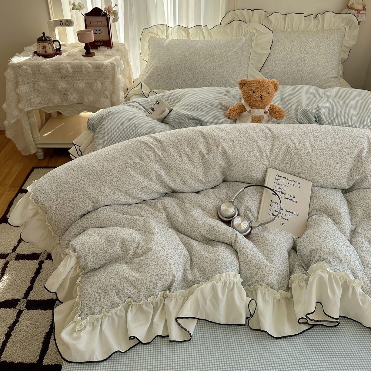 91家纺网 家纺一手货源 找家纺 初夏家纺 2026 法式花边公主风四件套小清新格子简约双人床床上用品三件套床单【提供买家秀】 花边恋曲-蓝