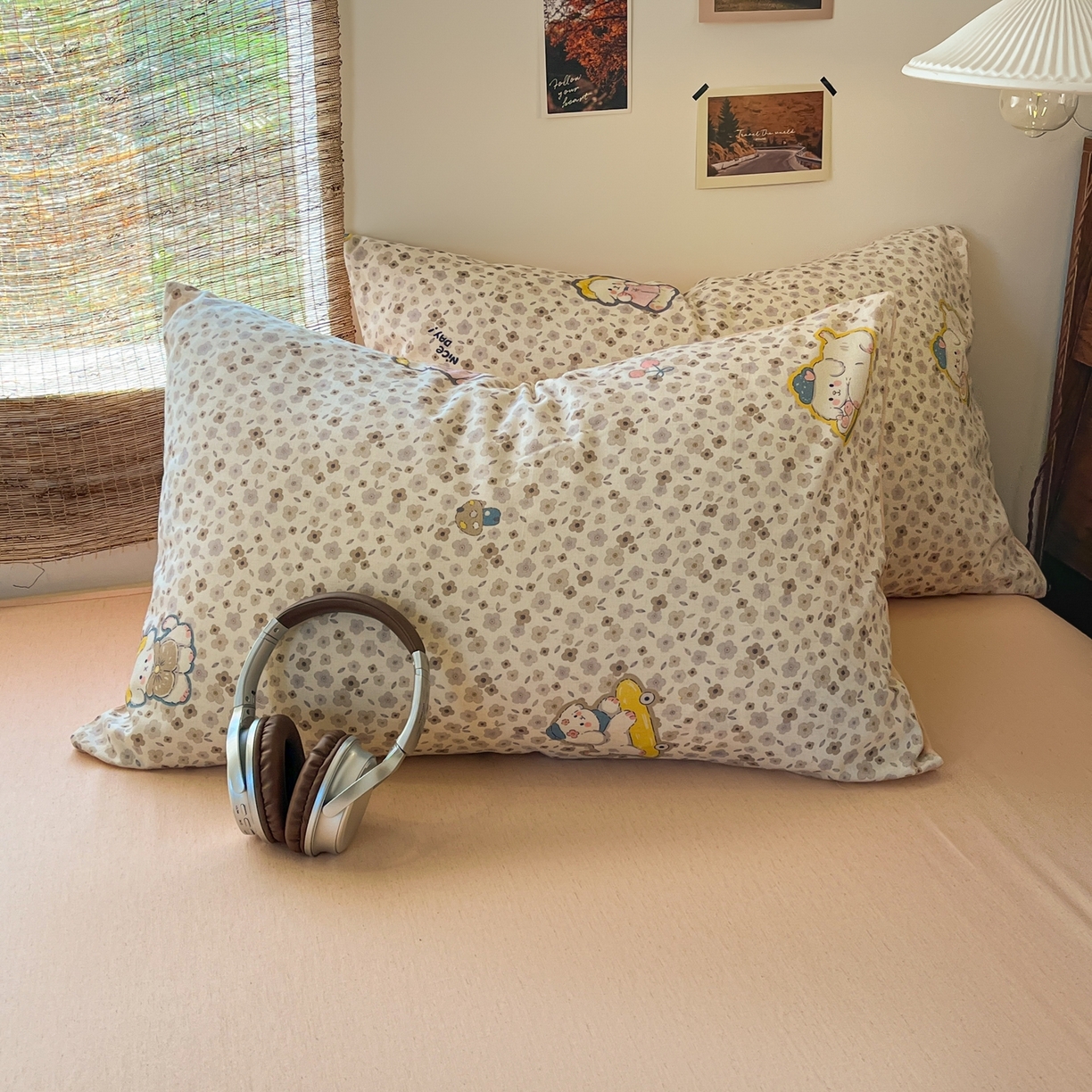 91家纺网 家纺一手货源 找家纺 金丝鸟家纺 2026春夏新款全棉纯棉棉麻印花四件套 狗狗花丛