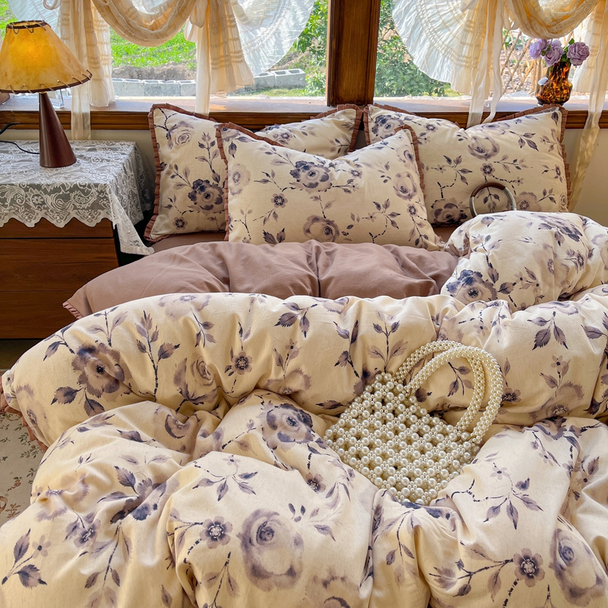 91家纺网 家纺一手货源 找家纺 金丝鸟家纺 2026春夏新款全棉纯棉棉麻印花木耳花边款四件套 莫凡