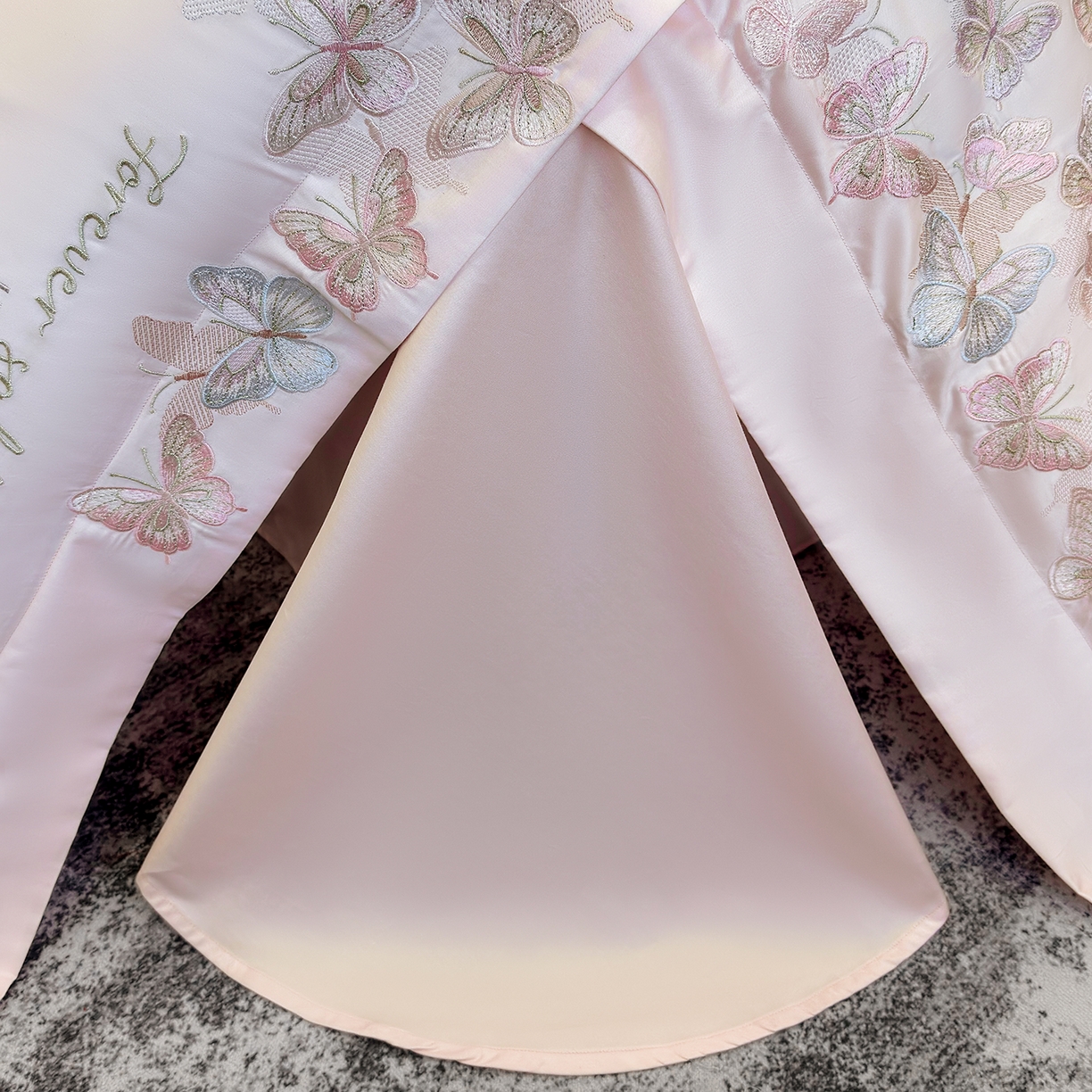 91家纺网 家纺一手货源 找家纺 星蕴家纺 2026新款双股贡缎长绒棉四件套-挚爱 挚爱-浪漫粉