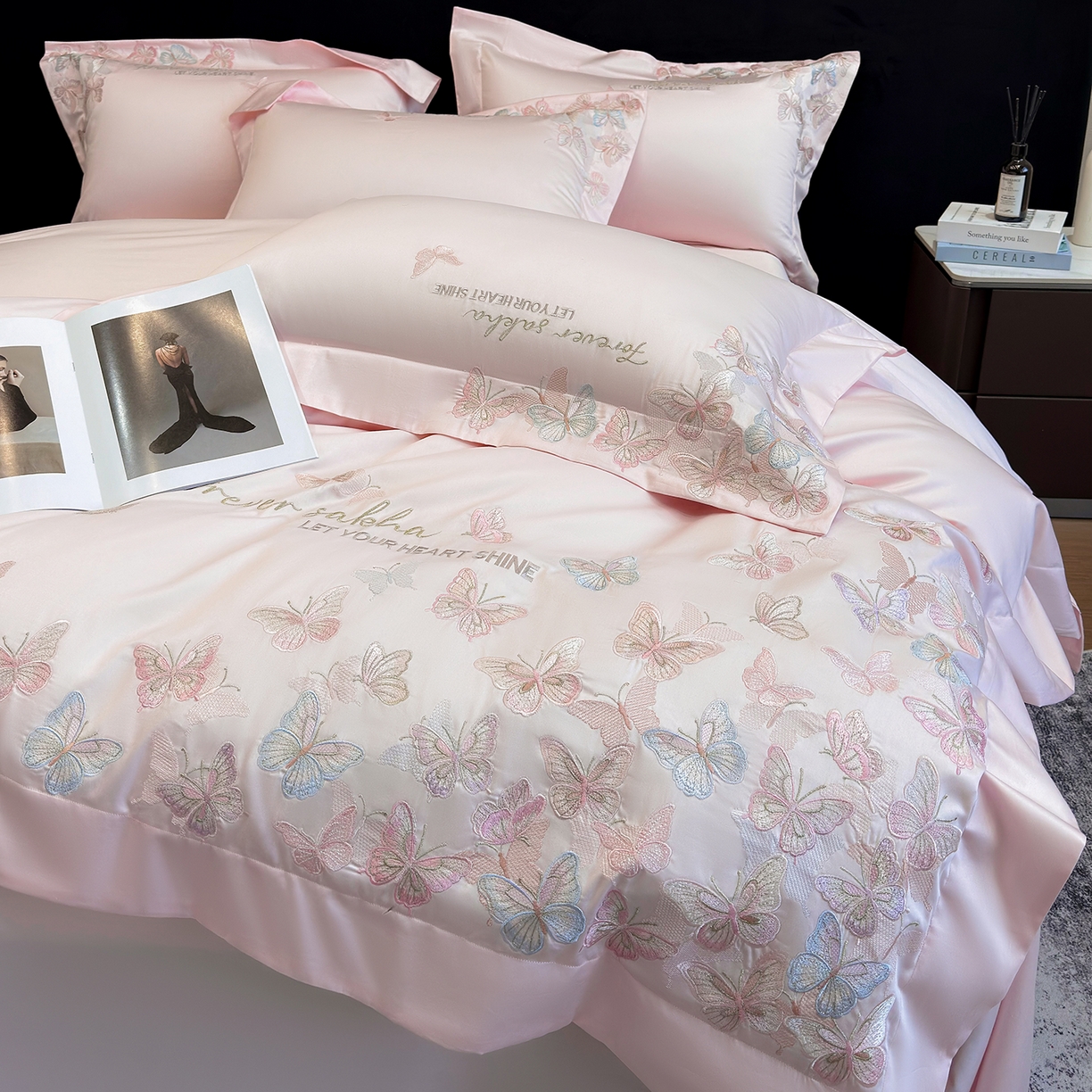 91家纺网 家纺一手货源 找家纺 星蕴家纺 2026新款双股贡缎长绒棉四件套-挚爱 挚爱-浪漫粉