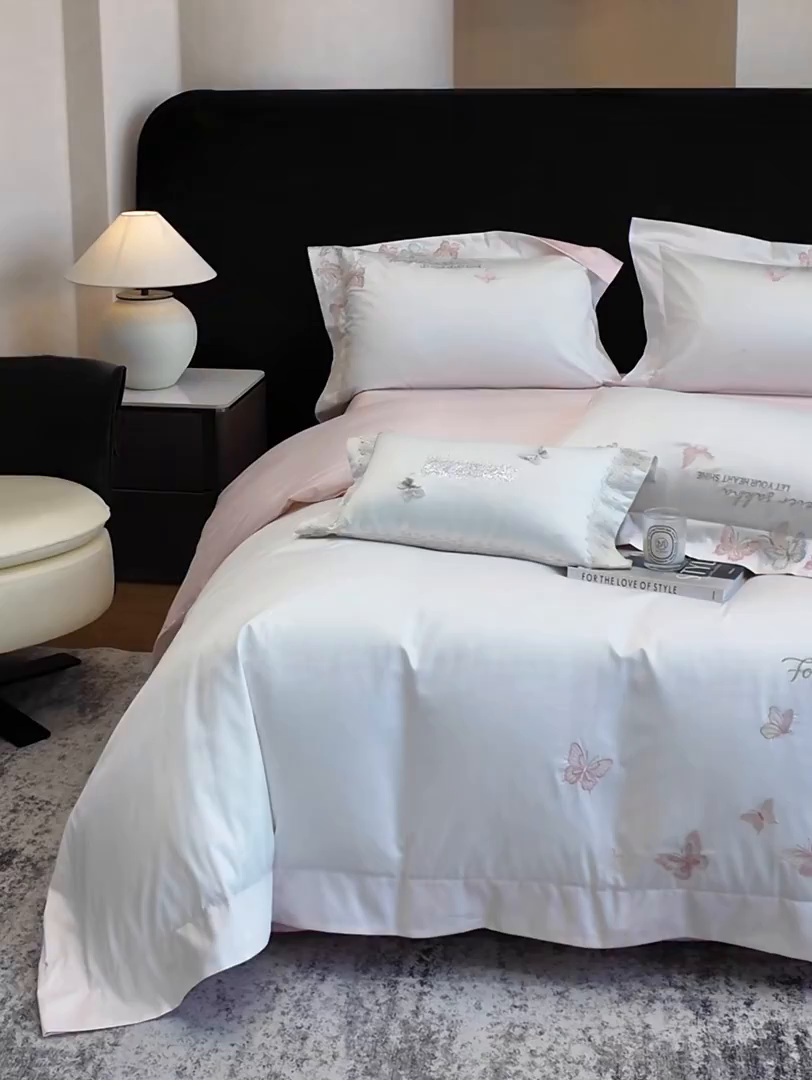 91家纺网 家纺一手货源 找家纺 星蕴家纺 2026新款双股贡缎长绒棉四件套-挚爱 挚爱-珍珠白