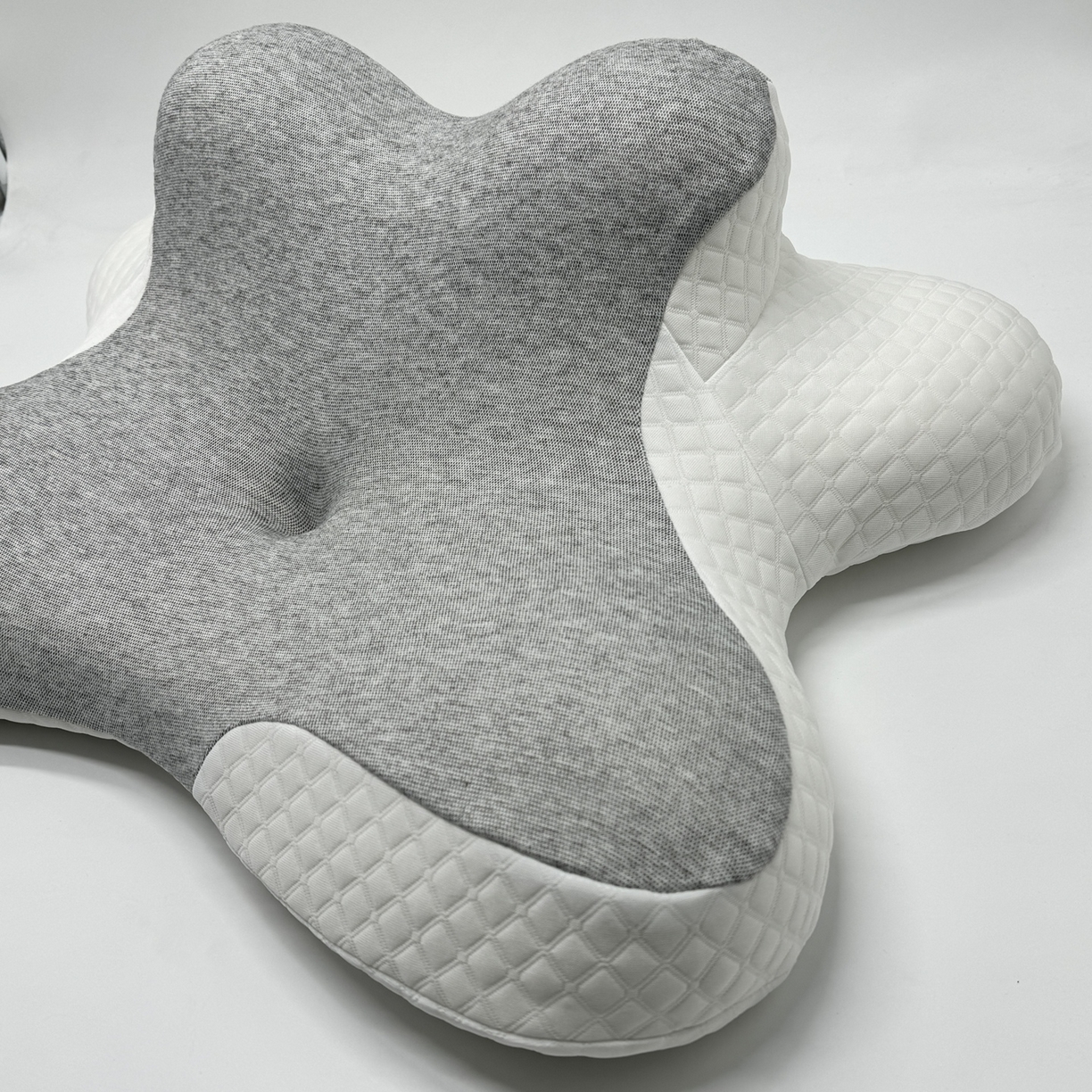 91家纺网 家纺一手货源 找家纺 （总）绮甜枕语 2026新款记忆棉枕头护颈椎助睡眠慢回弹记忆棉侧睡分区驼背趴睡枕防塌陷