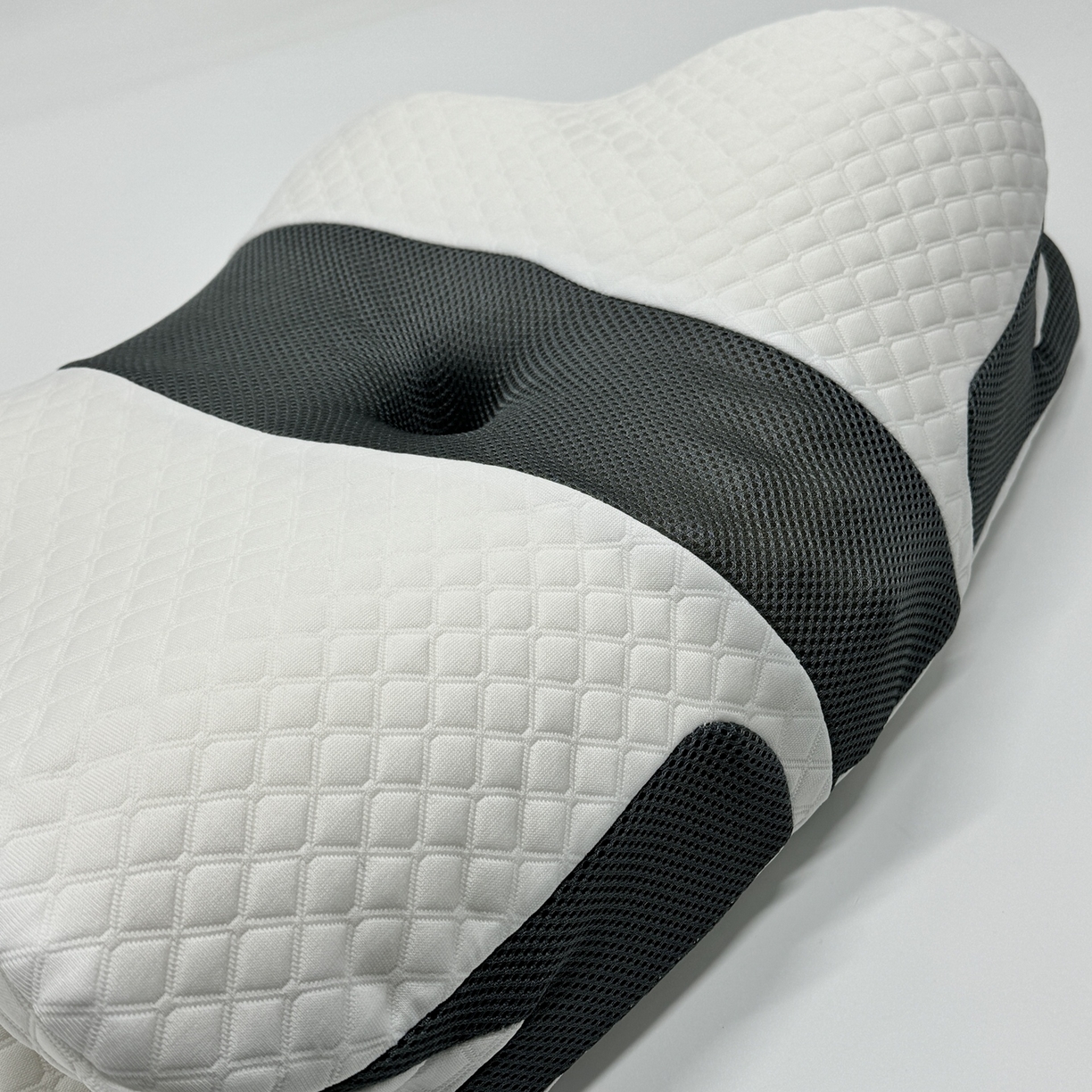 91家纺网 家纺一手货源 找家纺 （总）绮甜枕语 2026新款跨境新款记忆枕慢回弹记忆棉枕头护颈枕透气舒缓颈椎双拼蝶形枕头