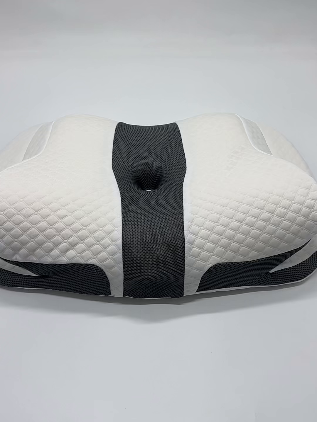 91家纺网 家纺一手货源 找家纺 （总）绮甜枕语 2026新款跨境新款记忆枕慢回弹记忆棉枕头护颈枕透气舒缓颈椎双拼蝶形枕头