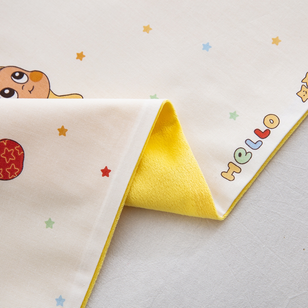 91家纺网 家纺一手货源 找家纺 乐秀 2026新款幼儿园双面四季款儿童床垫套+床垫芯 星梦人