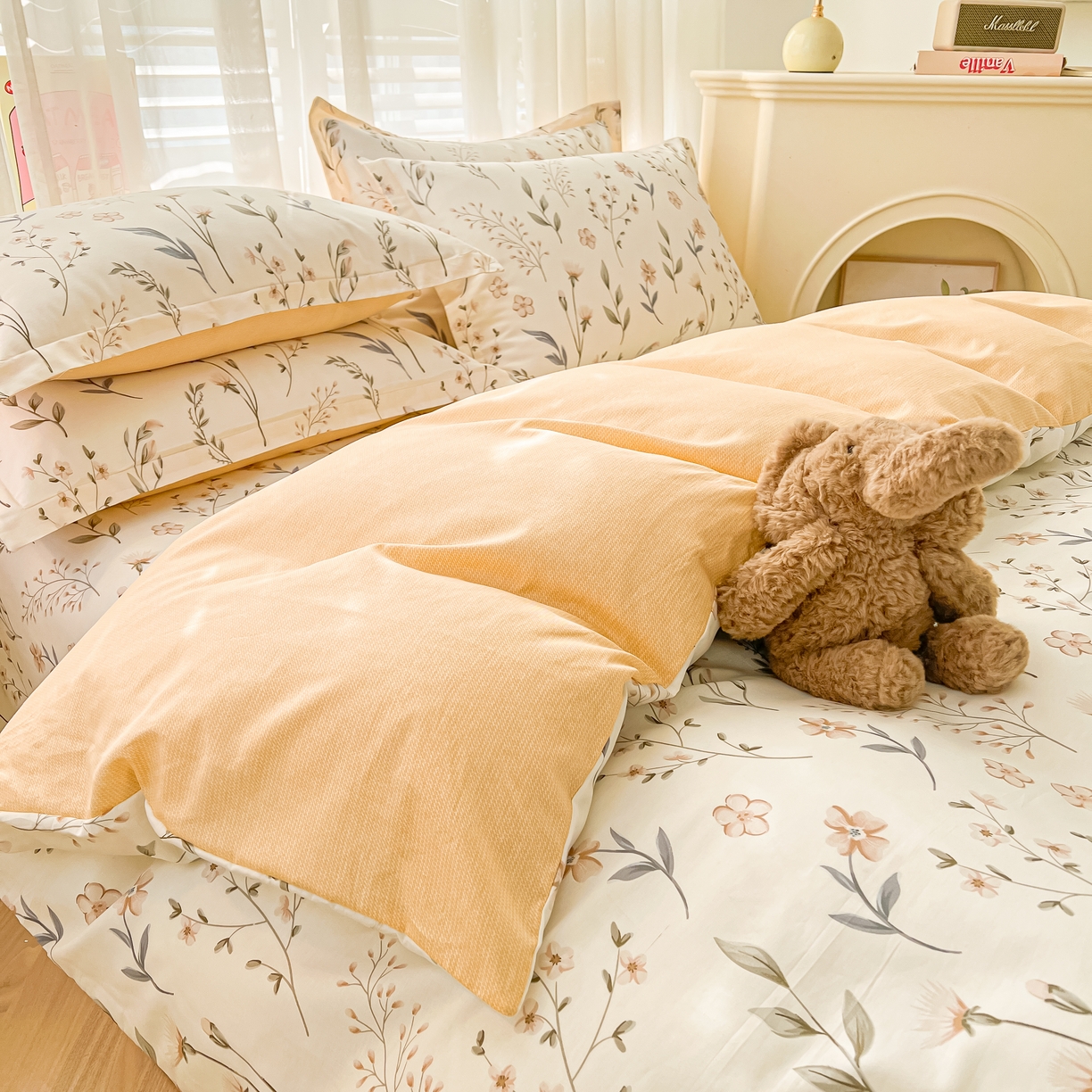 91家纺网 家纺一手货源 找家纺 珂博家纺 2026新款12868全棉纯棉小清新印花四件套 花枝印象