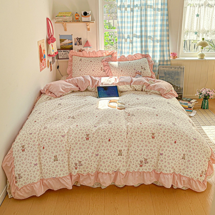 91家纺网 家纺一手货源 找家纺 富米莱（原臻工厂） 2026春夏新款仿棉A类韩系大花边床盖床裙四件套 艾利花园