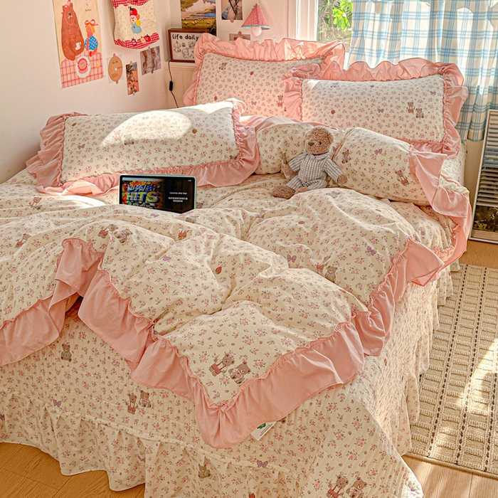 91家纺网 家纺一手货源 找家纺 富米莱（原臻工厂） 2026春夏新款仿棉A类韩系大花边床盖床裙四件套 艾利花园