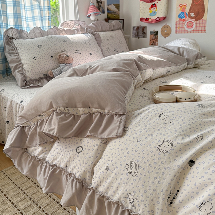 91家纺网 家纺一手货源 找家纺 富米莱（原臻工厂） 2026春夏新款仿棉A类韩系大花边床盖床裙四件套 耳机猫猫