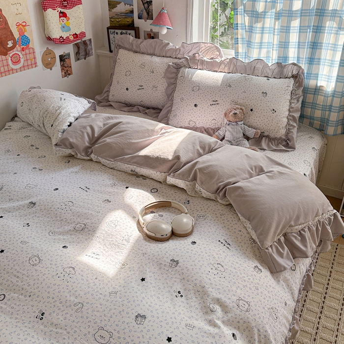 91家纺网 家纺一手货源 找家纺 富米莱（原臻工厂） 2026春夏新款仿棉A类韩系大花边床盖床裙四件套 耳机猫猫