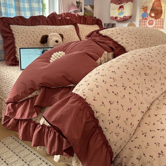 91家纺网 家纺一手货源 找家纺 富米莱（原臻工厂） 2026春夏新款仿棉A类韩系大花边床盖床裙四件套 花影