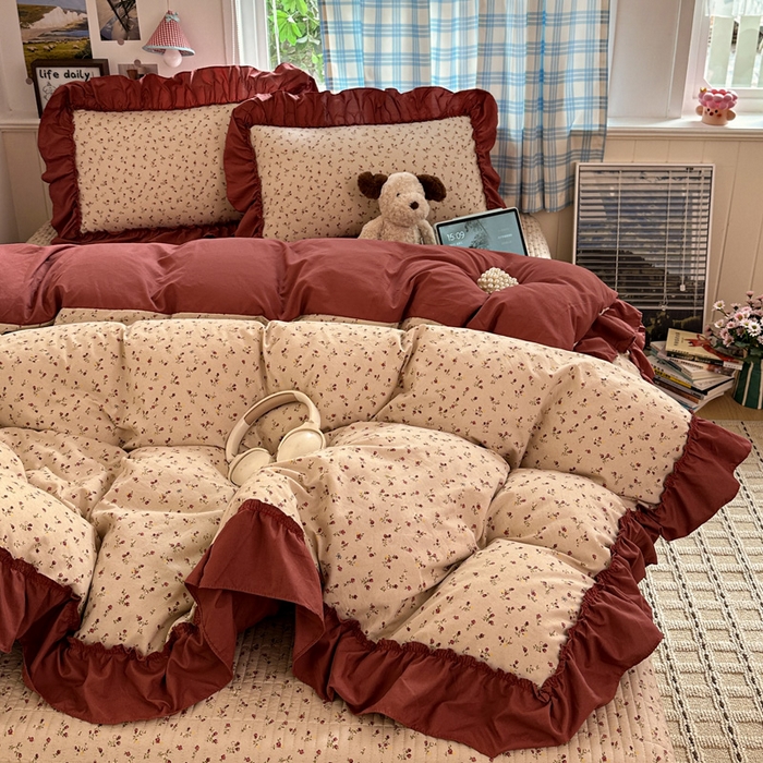 91家纺网 家纺一手货源 找家纺 富米莱（原臻工厂） 2026春夏新款仿棉A类韩系大花边床盖床裙四件套 花影