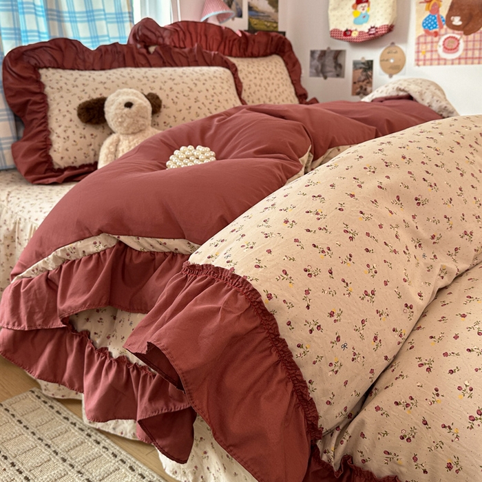 91家纺网 家纺一手货源 找家纺 富米莱（原臻工厂） 2026春夏新款仿棉A类韩系大花边床盖床裙四件套 花影