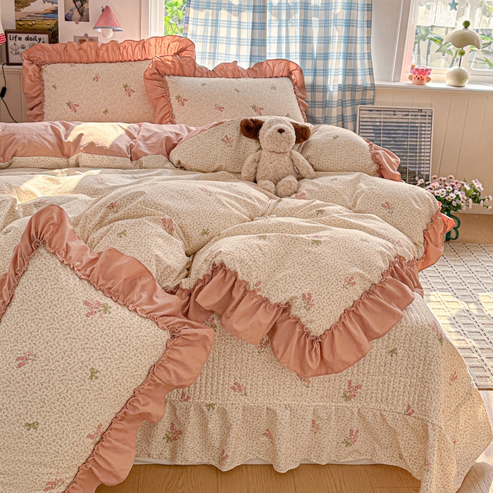 91家纺网 家纺一手货源 找家纺 富米莱（原臻工厂） 2026春夏新款仿棉A类韩系大花边床盖床裙四件套 晚樱落海