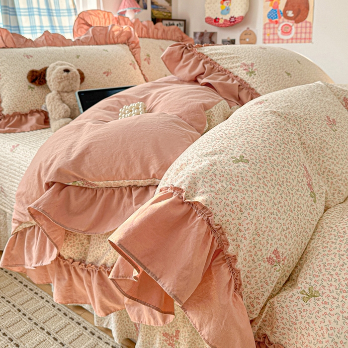 91家纺网 家纺一手货源 找家纺 富米莱（原臻工厂） 2026春夏新款仿棉A类韩系大花边床盖床裙四件套 晚樱落海