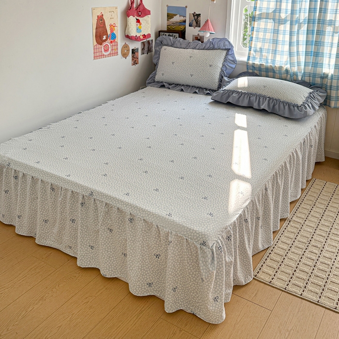 91家纺网 家纺一手货源 找家纺 富米莱（原臻工厂） 2026春夏新款仿棉A类韩系大花边床盖床裙四件套 小花蓝