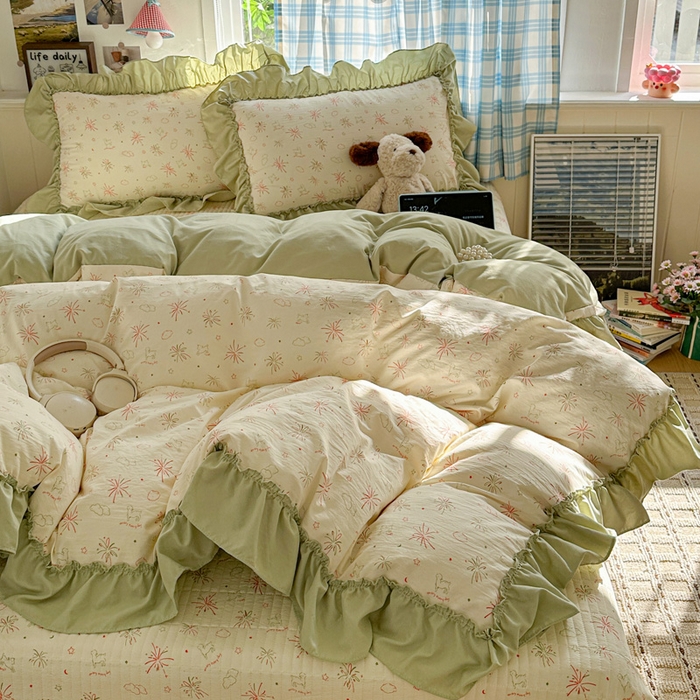 91家纺网 家纺一手货源 找家纺 富米莱（原臻工厂） 2026春夏新款仿棉A类韩系大花边床盖床裙四件套 烟火气星辰