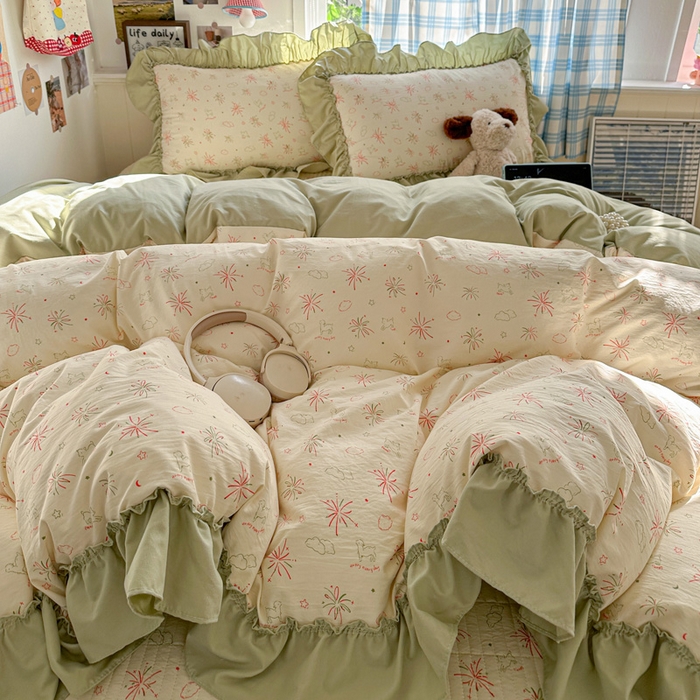 91家纺网 家纺一手货源 找家纺 富米莱（原臻工厂） 2026春夏新款仿棉A类韩系大花边床盖床裙四件套 烟火气星辰