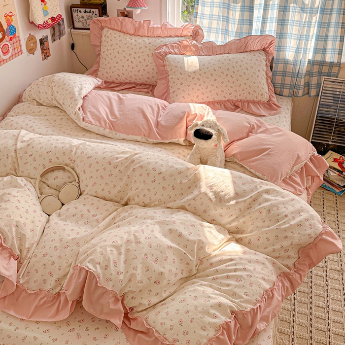 91家纺网 家纺一手货源 找家纺 富米莱（原臻工厂） 2026春夏新款仿棉A类韩系大花边床盖床裙四件套 悠悠花香