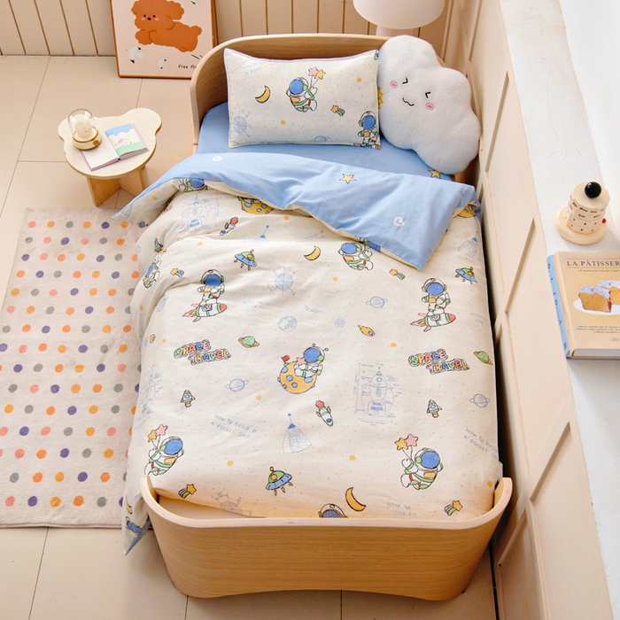 91家纺网 家纺一手货源 找家纺 鱼宝2026新款全棉幼儿园套件--萌趣系列 奇妙宇宙