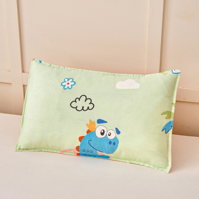 91家纺网 家纺一手货源 找家纺 鱼宝2026新款全棉幼儿园套件--萌趣系列 度假恐龙