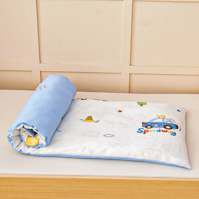 91家纺网 家纺一手货源 找家纺 鱼宝2026新款全棉幼儿园套件--萌趣系列 阳光车队