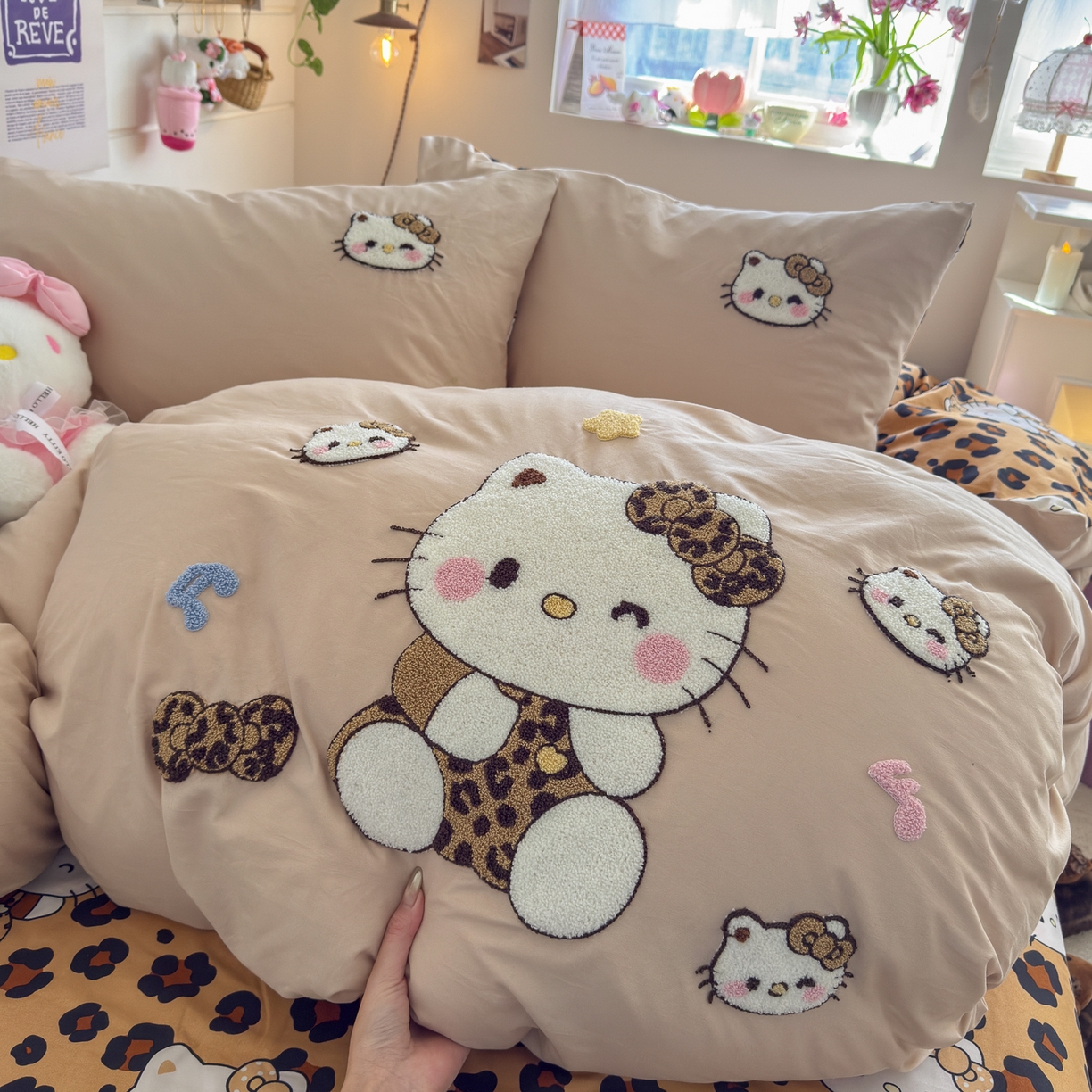 91家纺网 家纺一手货源 找家纺 优卡迪家纺馆 2026新款水洗棉印加绣四件套 豹纹KT-奶杏