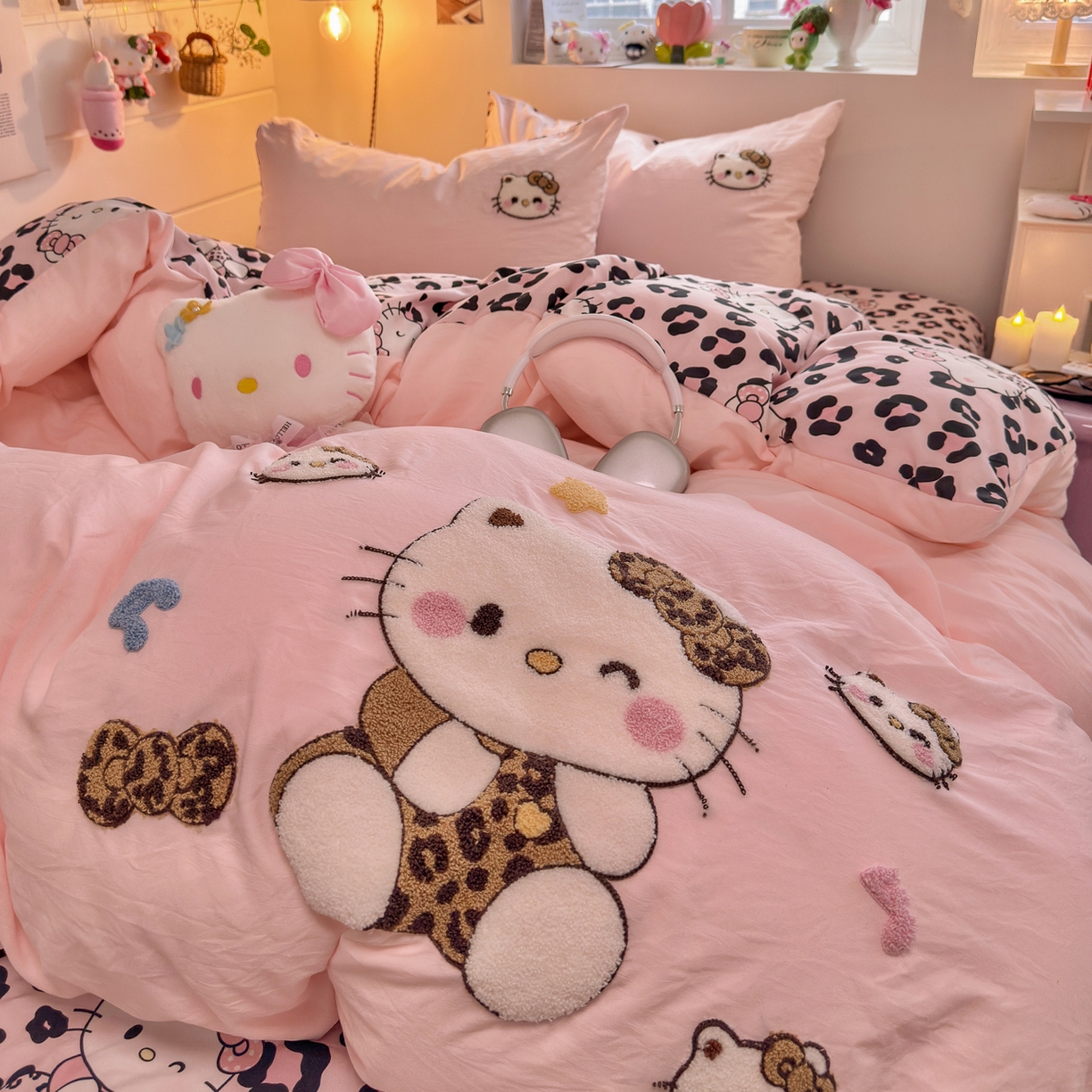 91家纺网 家纺一手货源 找家纺 优卡迪家纺馆 2026新款水洗棉印加绣四件套 豹纹KT-玉粉