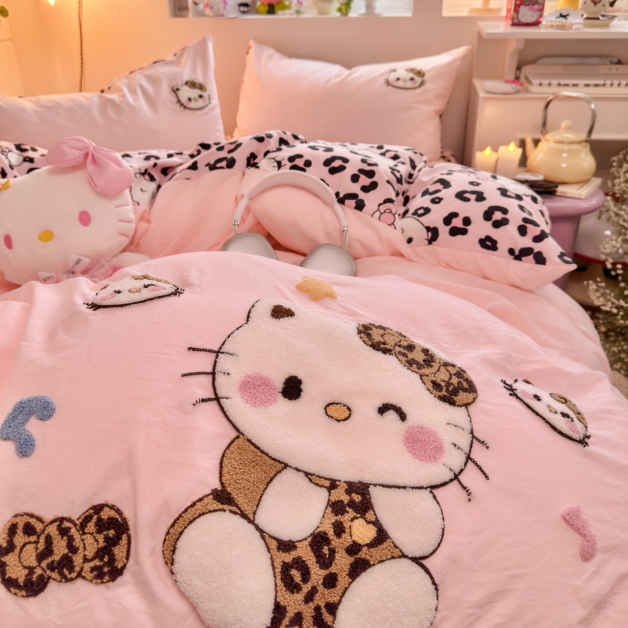 91家纺网 家纺一手货源 找家纺 优卡迪家纺馆 2026新款水洗棉印加绣四件套 豹纹KT-玉粉