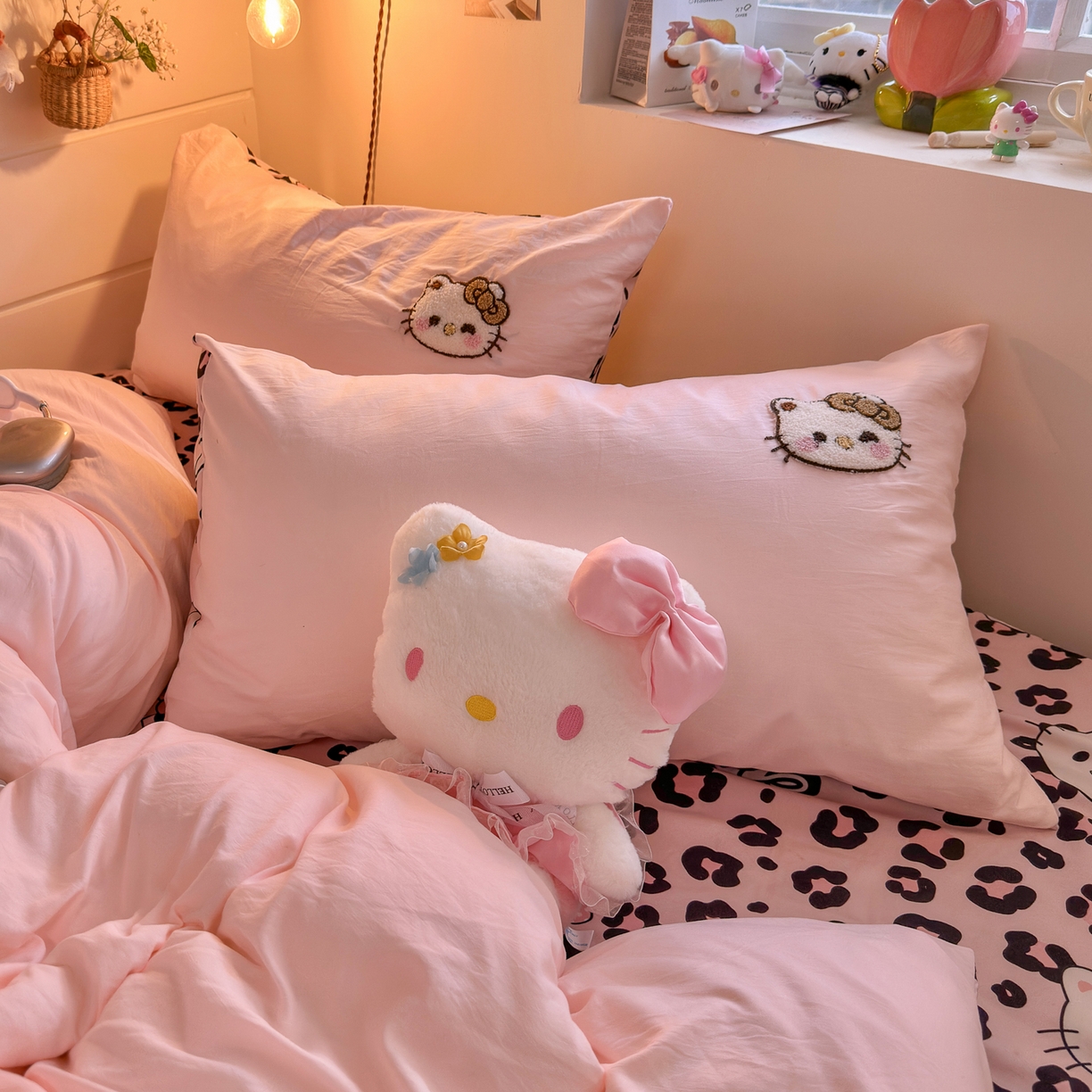 91家纺网 家纺一手货源 找家纺 优卡迪家纺馆 2026新款水洗棉印加绣四件套 豹纹KT-玉粉