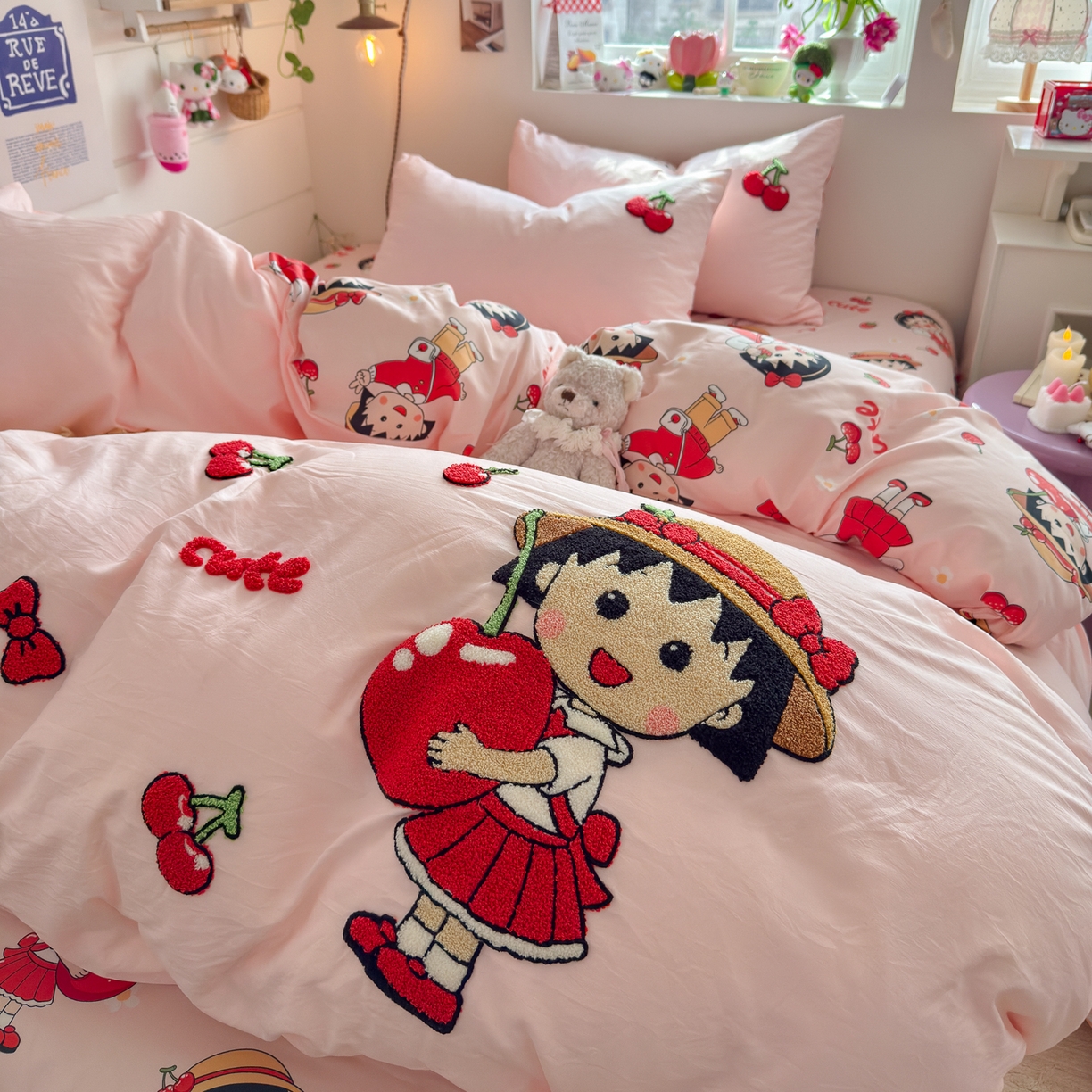 91家纺网 家纺一手货源 找家纺 优卡迪家纺馆 2026新款水洗棉印加绣四件套 草莓女孩-玉粉