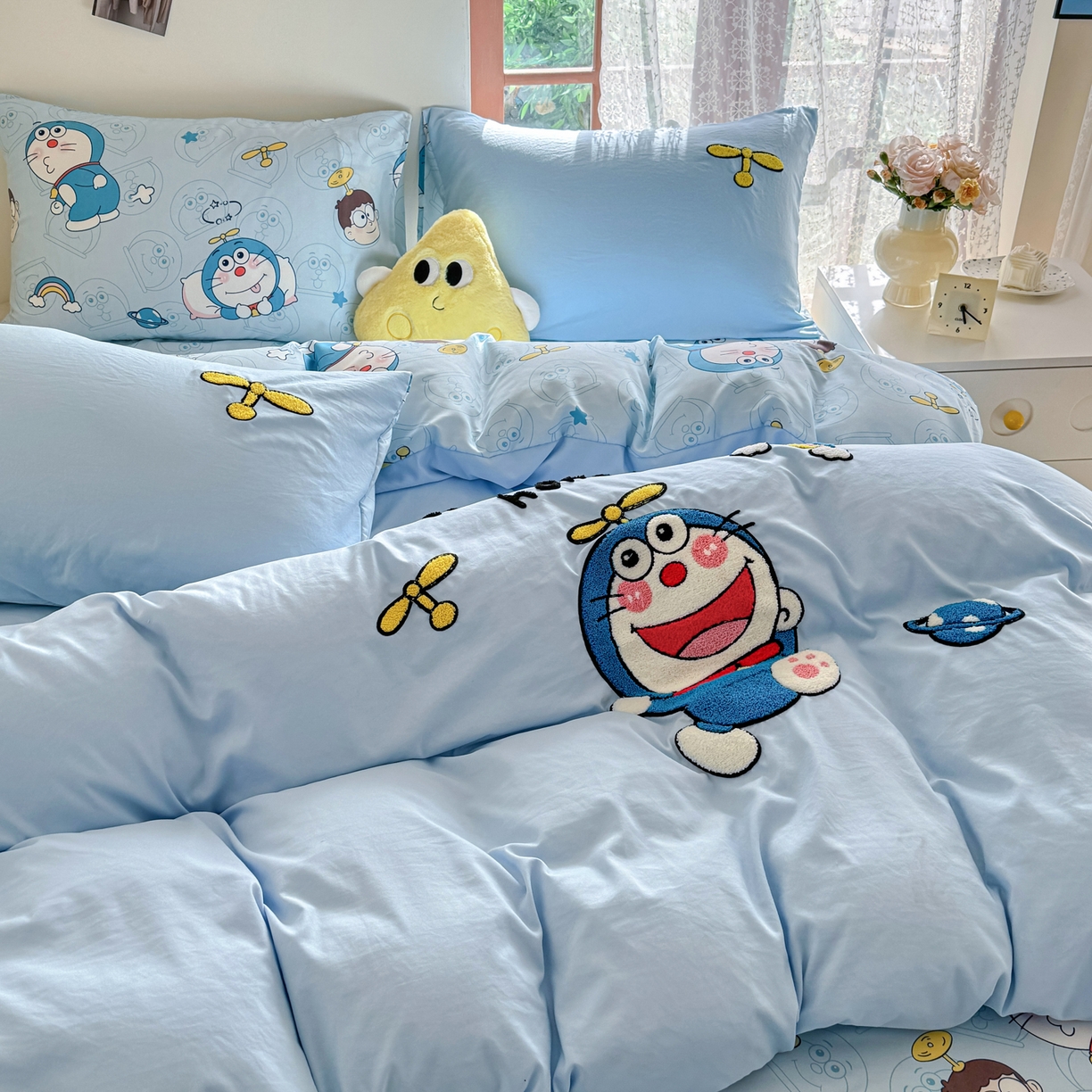 91家纺网 家纺一手货源 找家纺 优卡迪家纺馆 2026新款水洗棉印加绣四件套 机器猫-天蓝