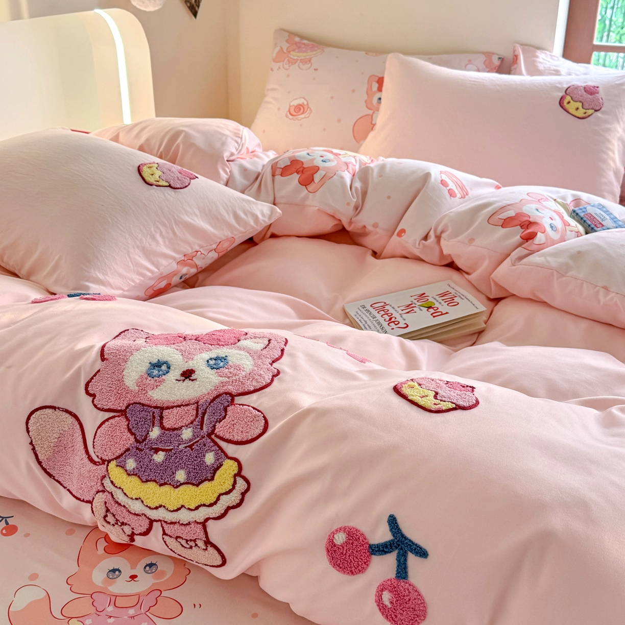 91家纺网 家纺一手货源 找家纺 优卡迪家纺馆 2026新款水洗棉印加绣四件套 玲娜-玉粉