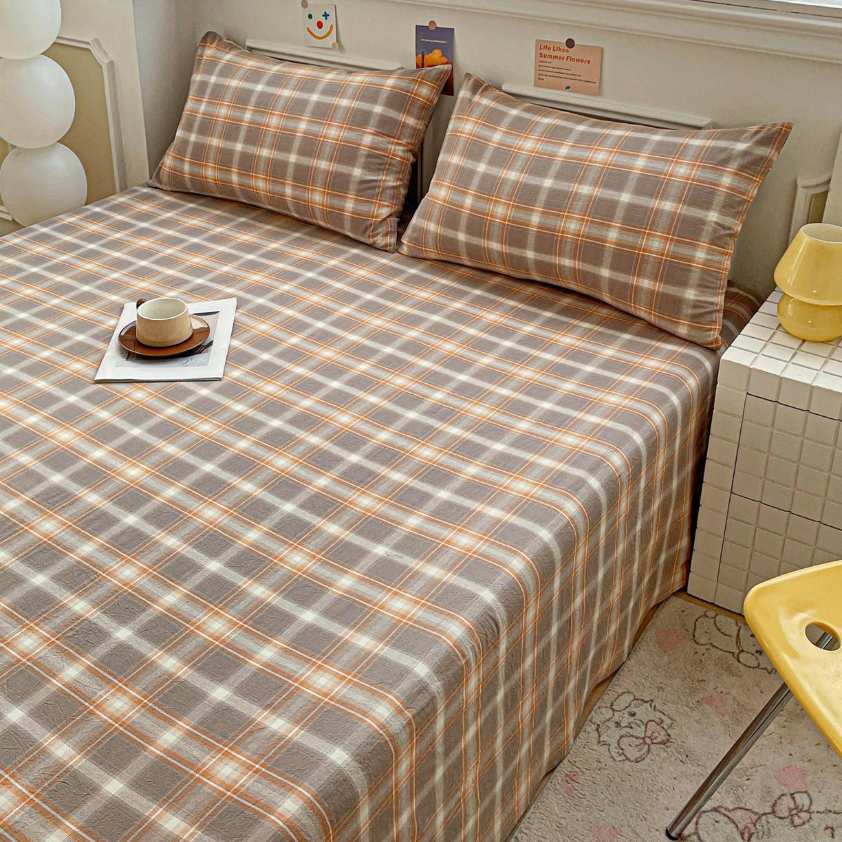 91家纺网 家纺一手货源 找家纺 柠萌家居 2026新款全棉A类色织水洗棉母婴级简约格子三件套床单 诺卡-咖