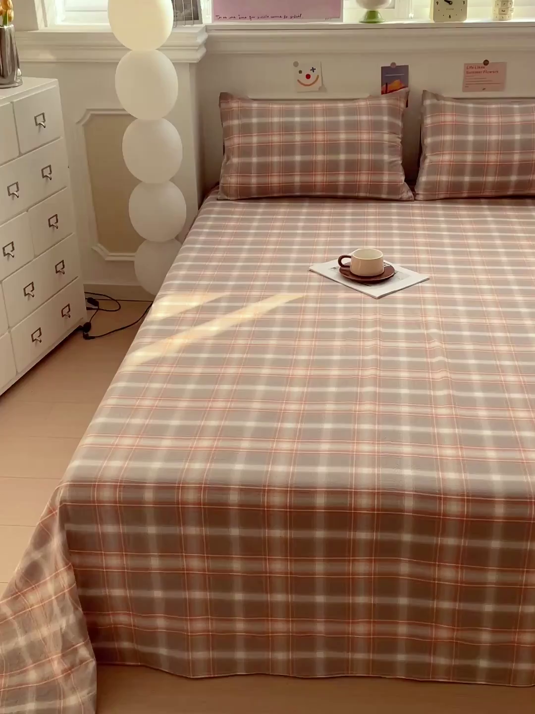 91家纺网 家纺一手货源 找家纺 柠萌家居 2026新款全棉A类色织水洗棉母婴级简约格子三件套床单 诺卡-咖