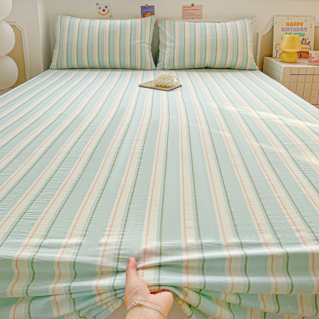 91家纺网 家纺一手货源 找家纺 柠萌家居 2026新款全棉A类色织水洗棉母婴级简约格子三件套床单 倾城-蓝