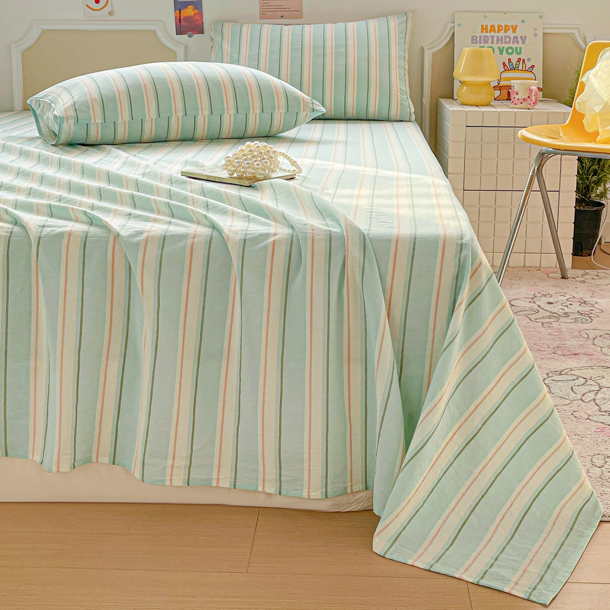 91家纺网 家纺一手货源 找家纺 柠萌家居 2026新款全棉A类色织水洗棉母婴级简约格子三件套床单 倾城-蓝