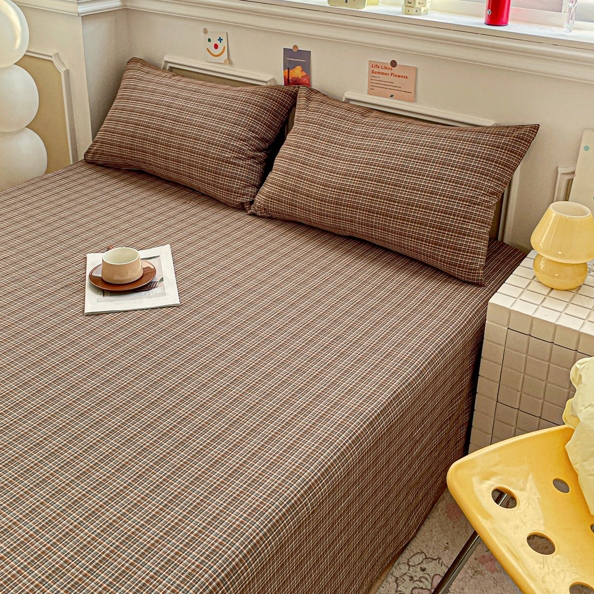 91家纺网 家纺一手货源 找家纺 柠萌家居 2026新款全棉A类色织水洗棉母婴级简约格子三件套床单 苏格兰-咖