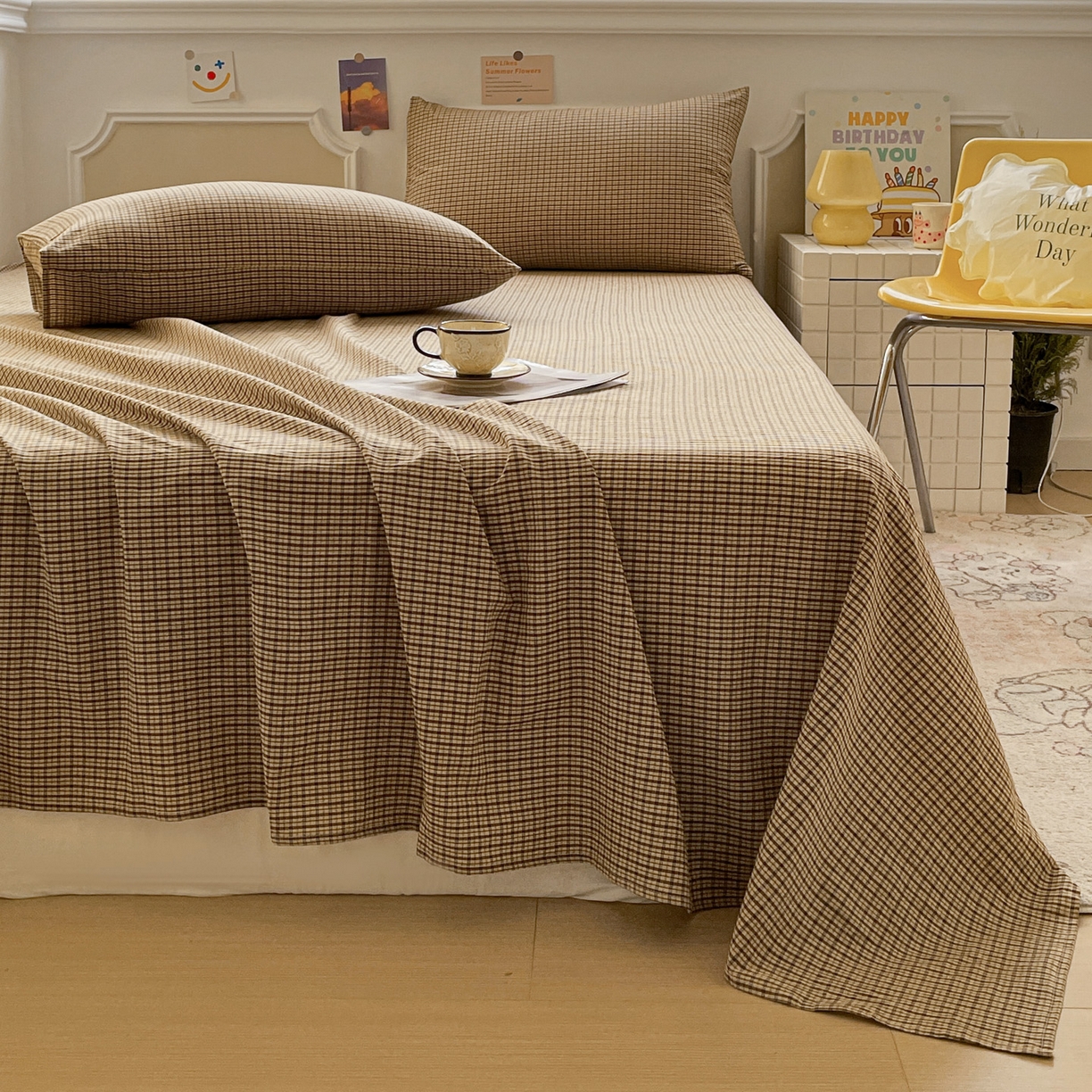 91家纺网 家纺一手货源 找家纺 柠萌家居 2026新款全棉A类色织水洗棉母婴级简约格子三件套床单 苏格兰-卡其