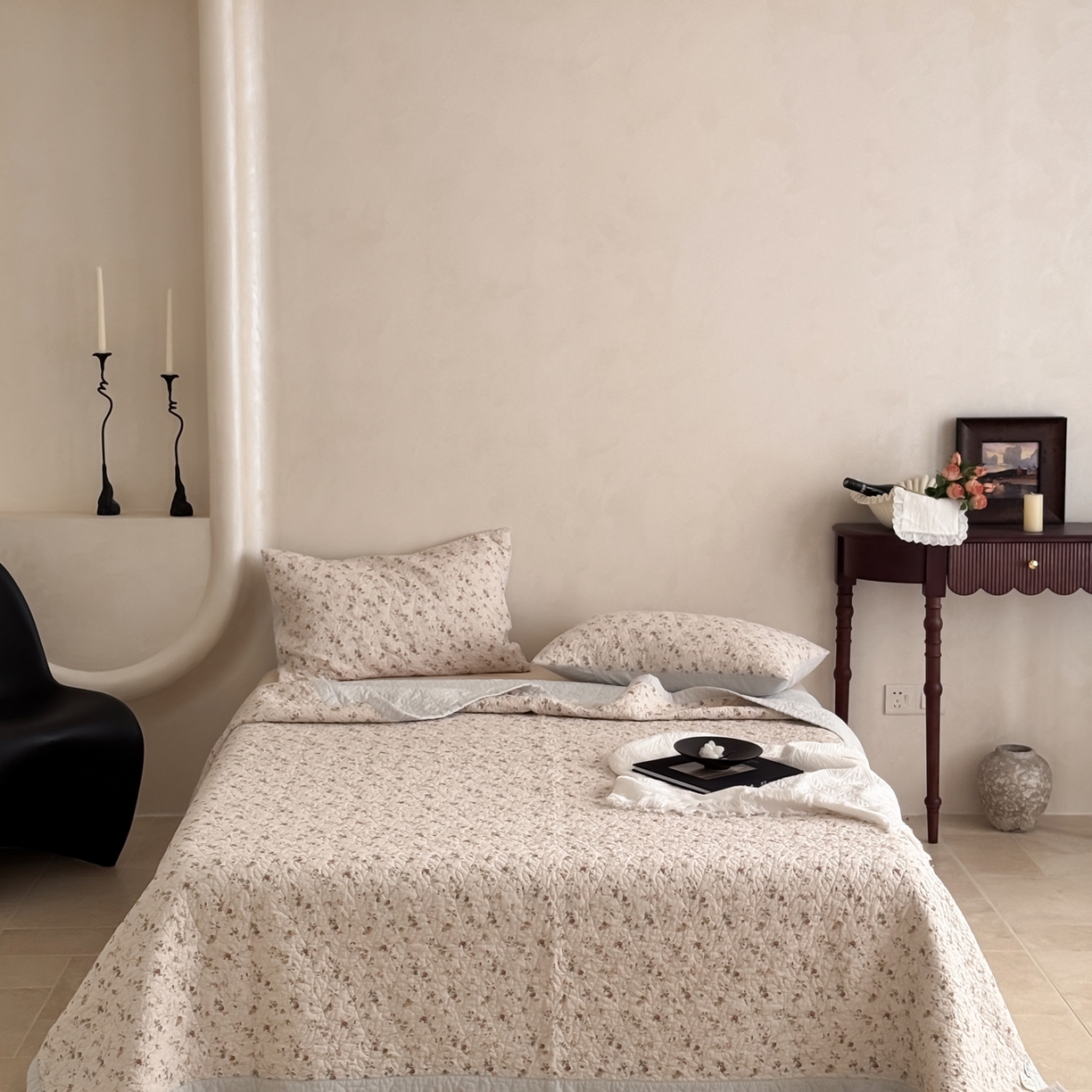 91家纺网 家纺一手货源 找家纺 （总）床盖工厂店 2025新款全棉天竺棉麻三件套填充棉花床盖三件套花卉系列