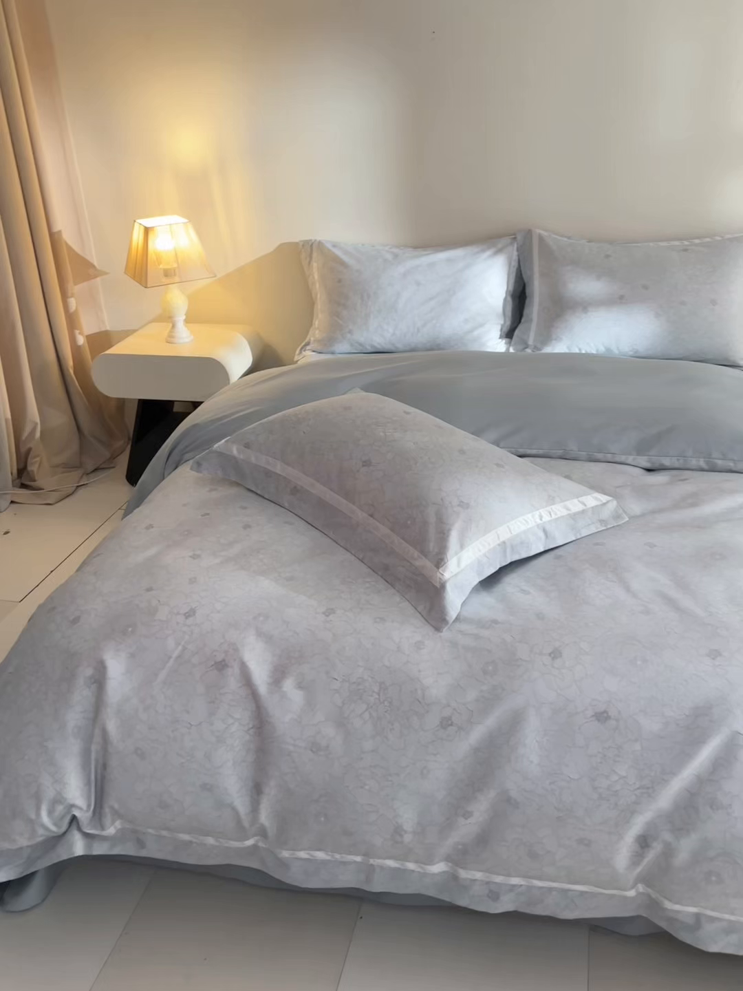 91家纺网 家纺一手货源 找家纺 新方向 【控价】2026年 数码印花50s双股全棉纯棉贡缎长绒棉四件套-约定 约定-星月蓝