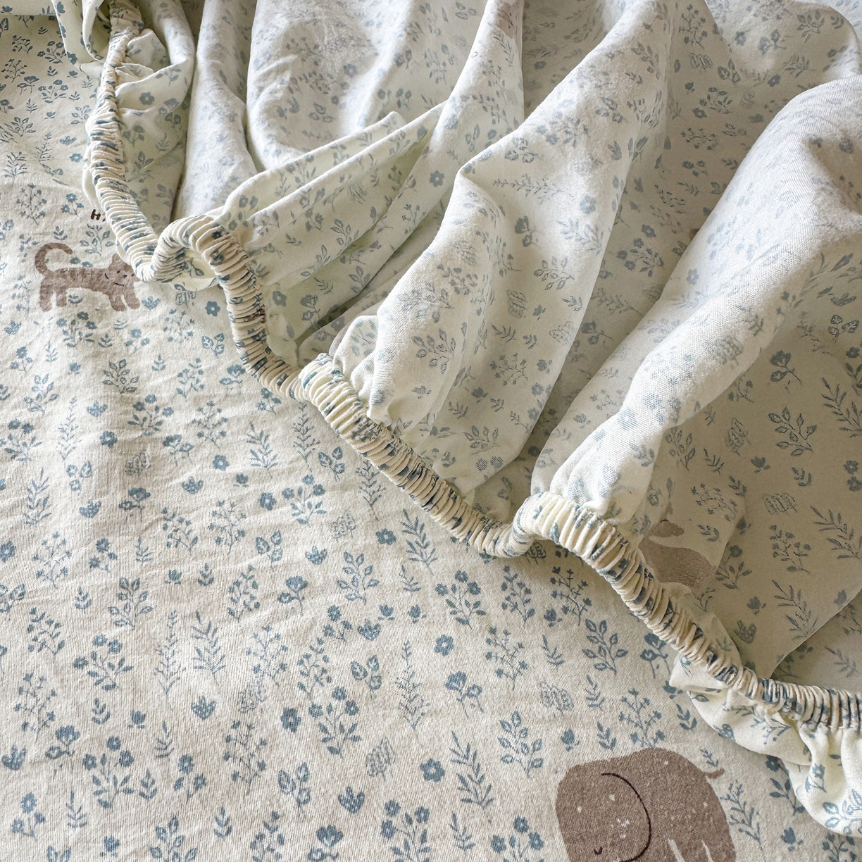 91家纺网 家纺一手货源 找家纺 （总）沐芷 2026 【提供买家秀】古法水洗仿棉床笠席梦思床罩床垫防滑床套罩床笠三件套