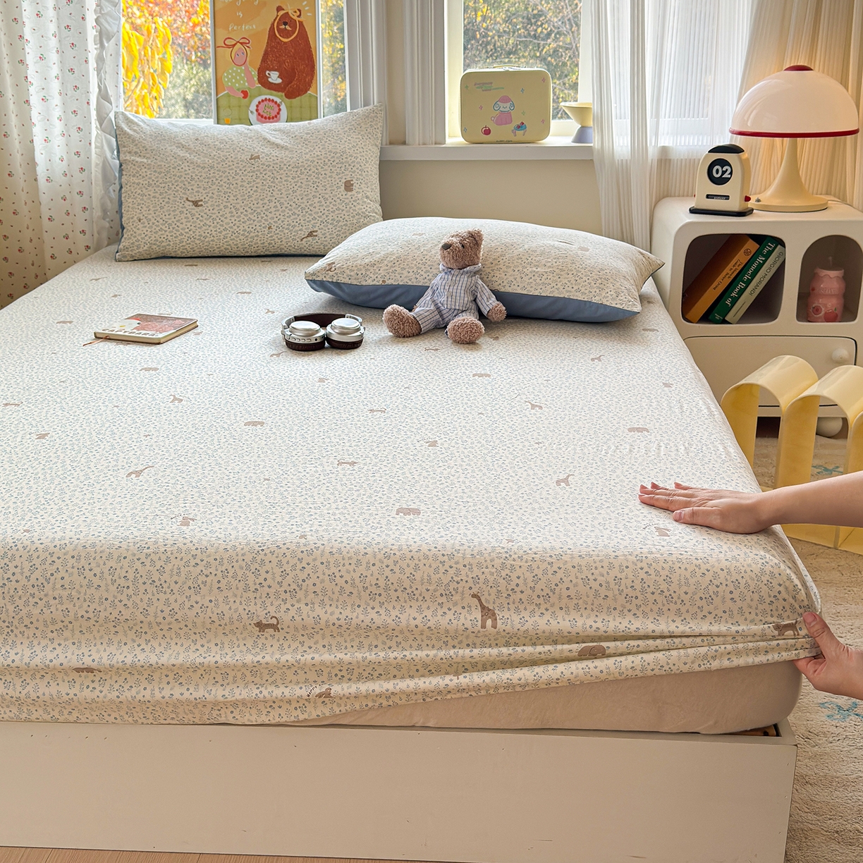 91家纺网 家纺一手货源 找家纺 沐芷 2026 【提供买家秀】古法水洗仿棉床笠席梦思床罩床垫防滑床套罩床笠三件套 萌物