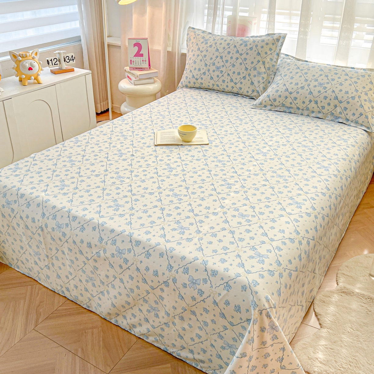 91家纺网 家纺一手货源 找家纺 珂博家纺 2026新款12868全棉纯棉小清新印花系列单床单床笠 浪漫满屋