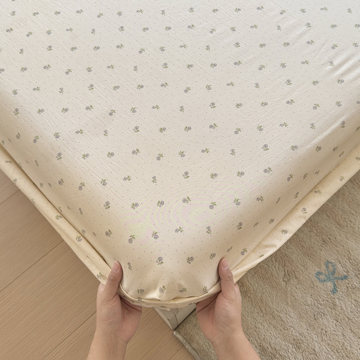 91家纺网 家纺一手货源 找家纺 沐芷 2026 【提供买家秀】古法水洗仿棉床笠席梦思床罩床垫防滑床套罩床笠三件套 白月光