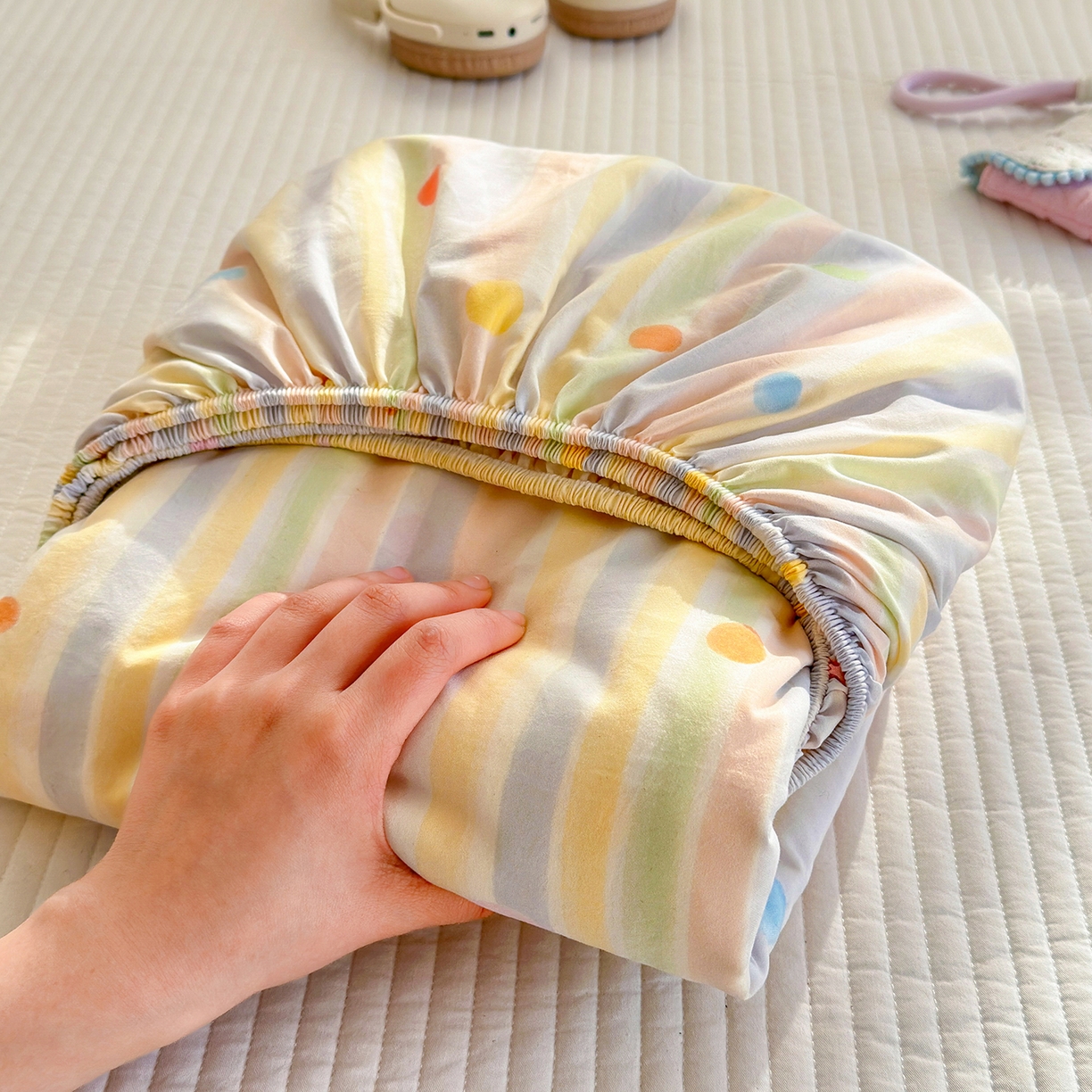 91家纺网 家纺一手货源 找家纺 沐芷 2026 【提供买家秀】古法水洗仿棉床笠席梦思床罩床垫防滑床套罩床笠三件套 彩虹跳跳糖