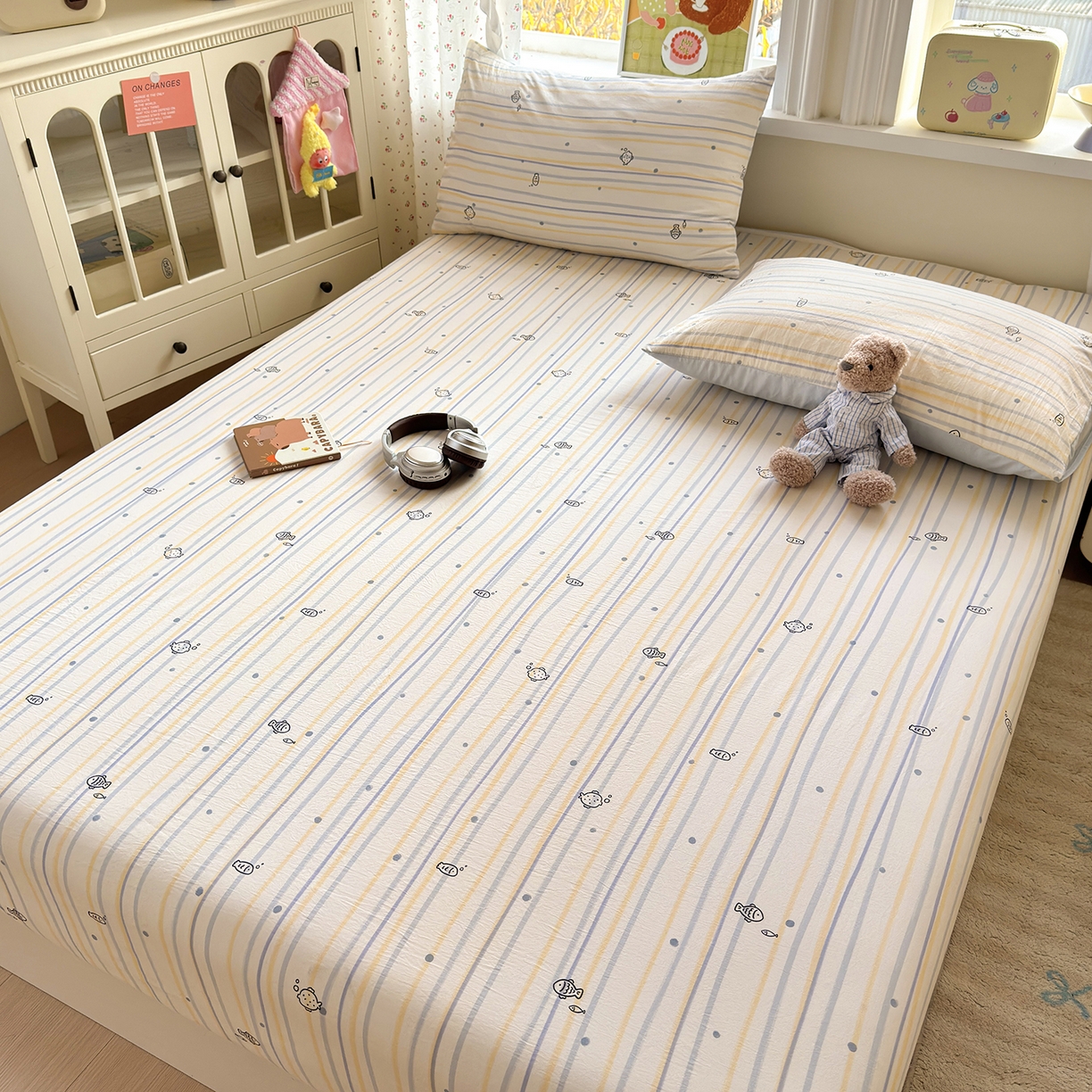 91家纺网 家纺一手货源 找家纺 沐芷 2026 【提供买家秀】古法水洗仿棉床笠席梦思床罩床垫防滑床套罩床笠三件套 漫游小鱼