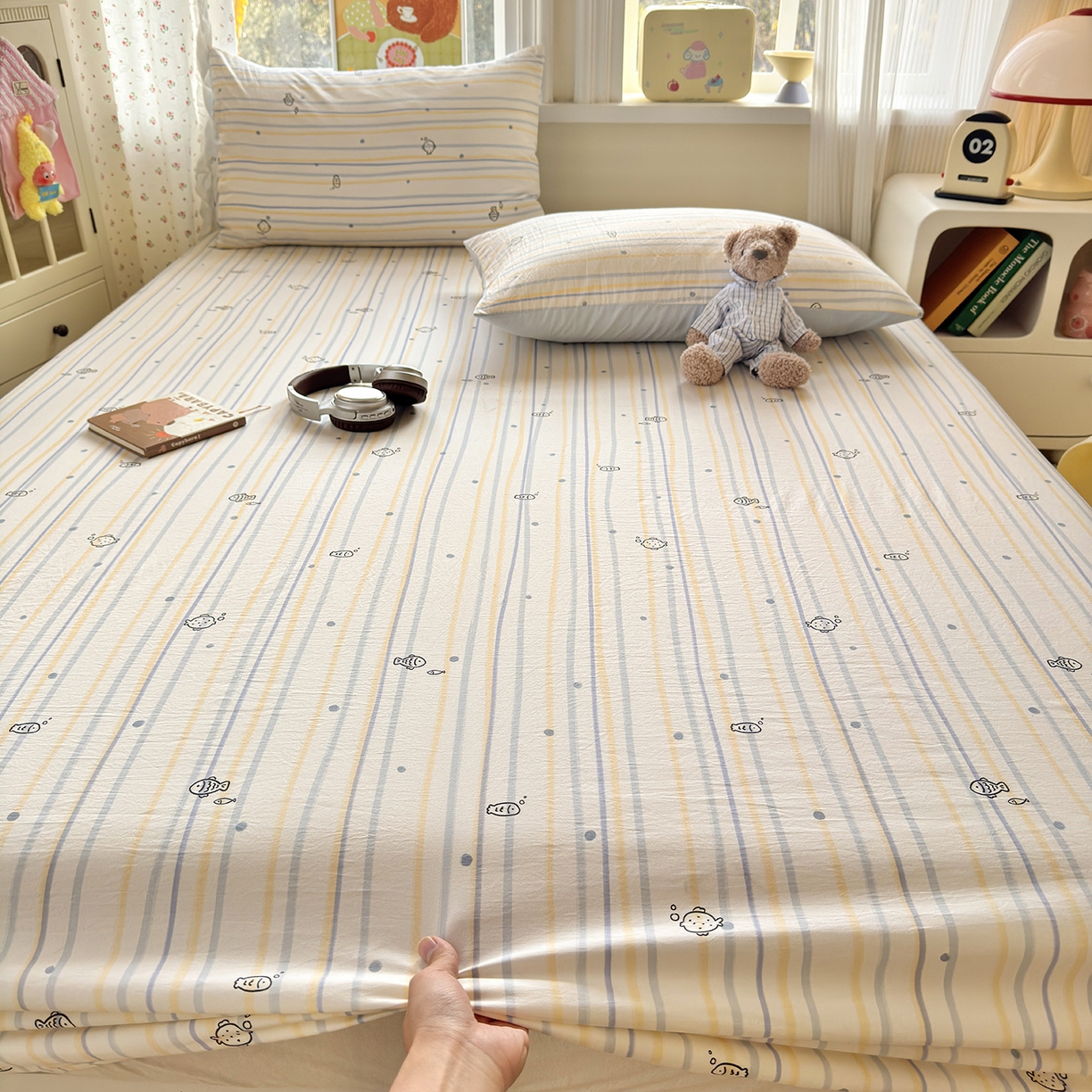 91家纺网 家纺一手货源 找家纺 沐芷 2026 【提供买家秀】古法水洗仿棉床笠席梦思床罩床垫防滑床套罩床笠三件套 漫游小鱼